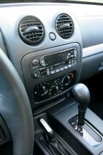 Jeep Cherokee 2002 года